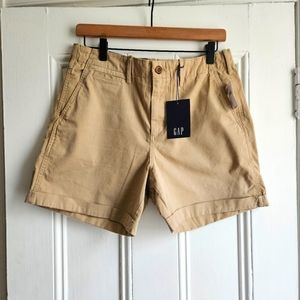 Gap High Rise Khaki Shorts Women's size 8